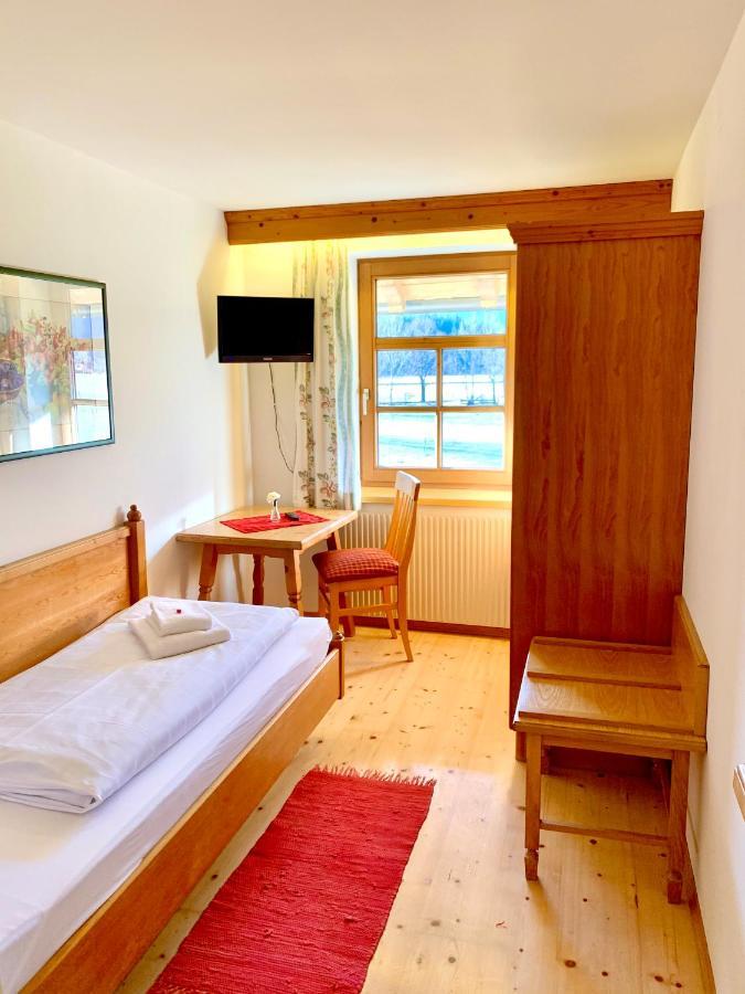 Gutshof Zum Schluxen Apartment Pinswang Luaran gambar